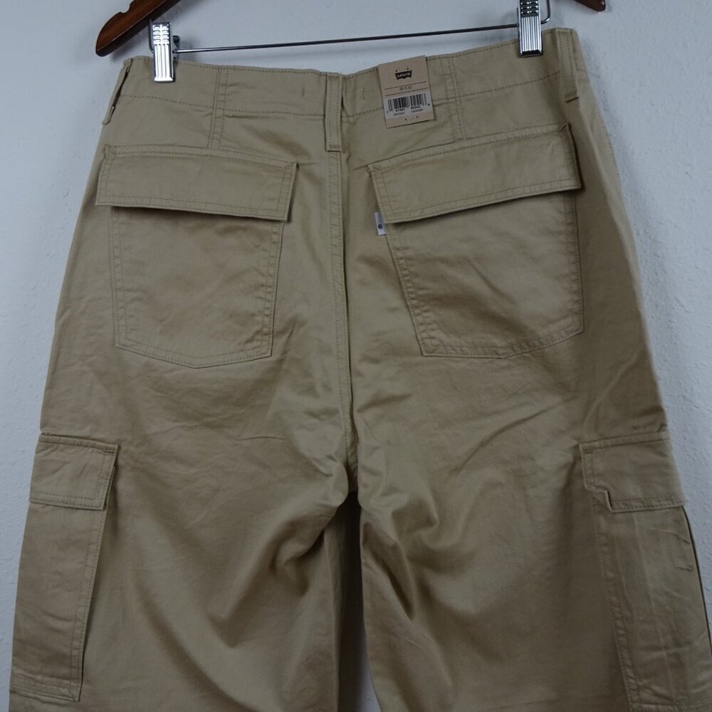 Levi's Baggy Cargo Pants Women's Size 30x32 Beige Loose Fit Adjustable Hem - Picture 6 of 10